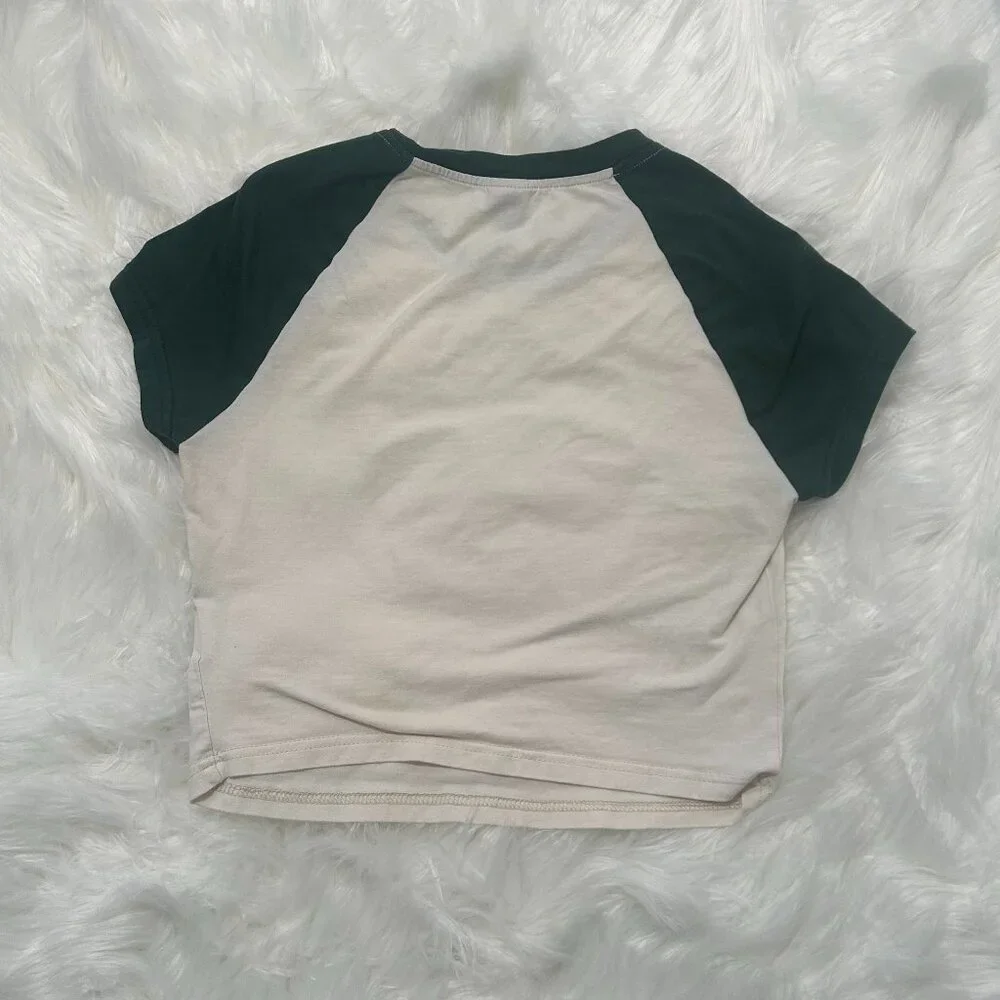 SHEIN Womans Cropped Country vibe t-shirt, Boot with hat graphic design SIZE M - Picture 2 of 4